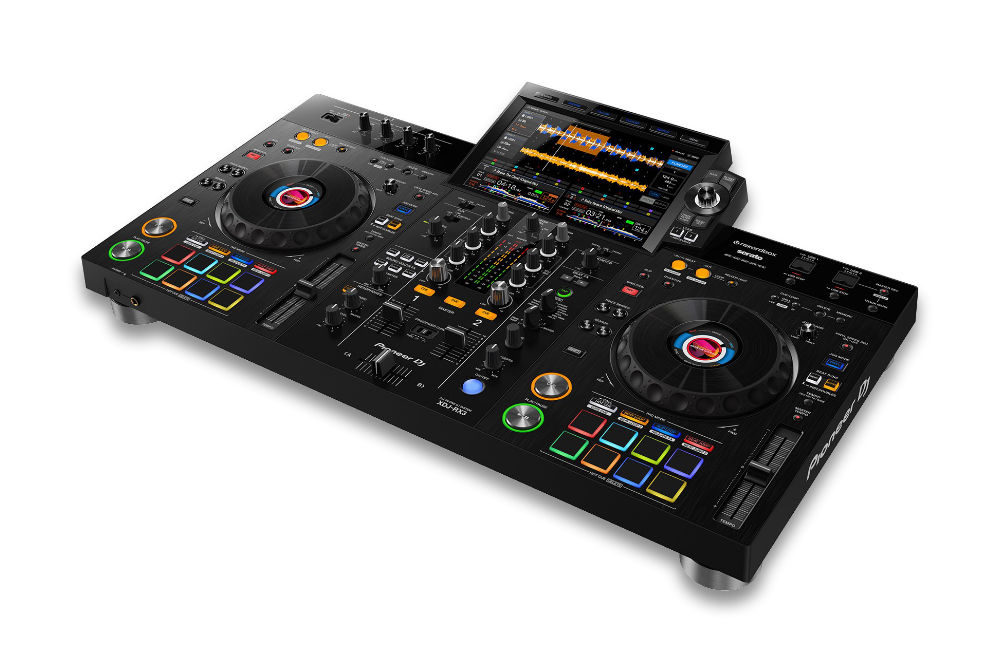 Dömlobeatz: Das Pioneer XDJ-RX3 ist mein perfektes Multi-Tool für professionelle Auftritte.